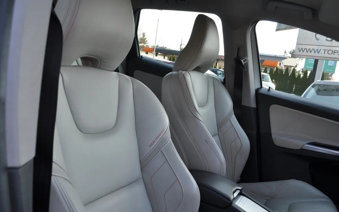 Volvo XC 60 cena 81888 przebieg: 190000, rok produkcji 2015 z Poddębice małe 79